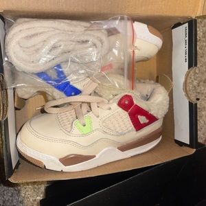 Jordan’s 4’s size 9c